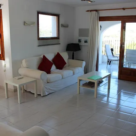 Villa Vista *